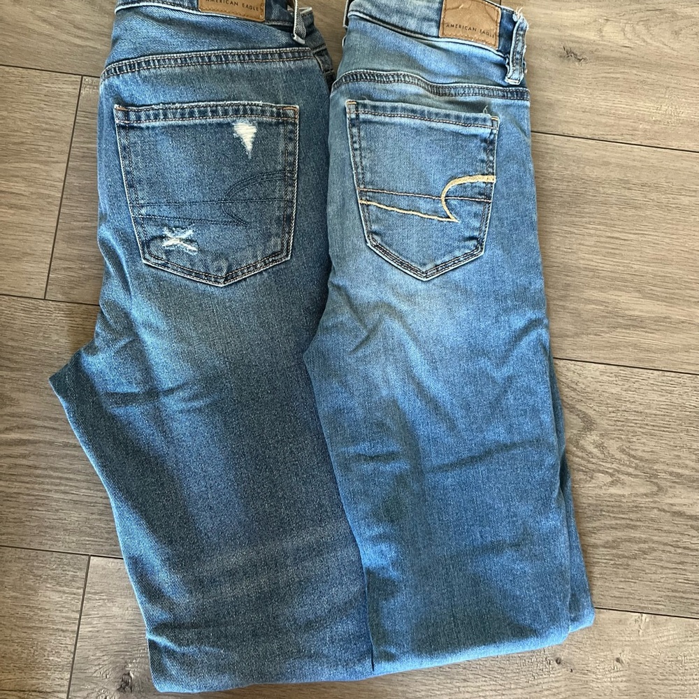 High Waisted American Eagle Jeans Size 0